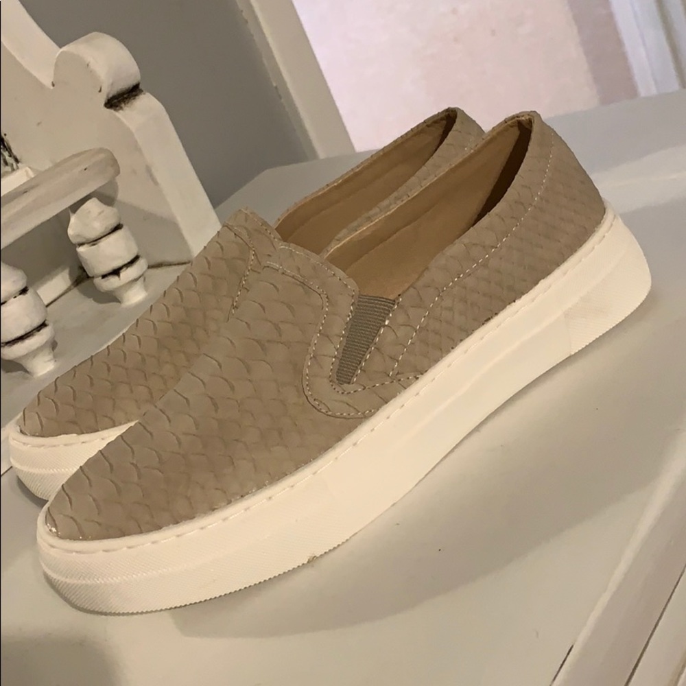 Canvas slip ons, size 8